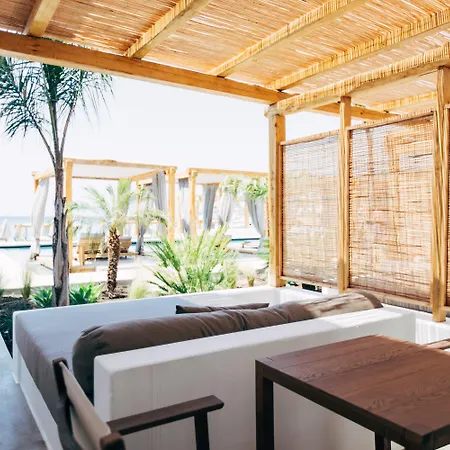 Branco Mykonos 5*