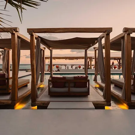 Branco Mykonos Platys Gialos (Mykonos)
